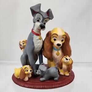 Disney Lady & The Tramp + Pups Family Portrait Hallmark Christmas 1999 - no box